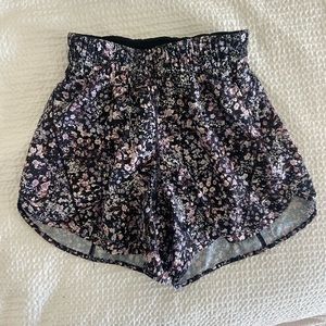 Lululemon speed up shorts. Size 4.